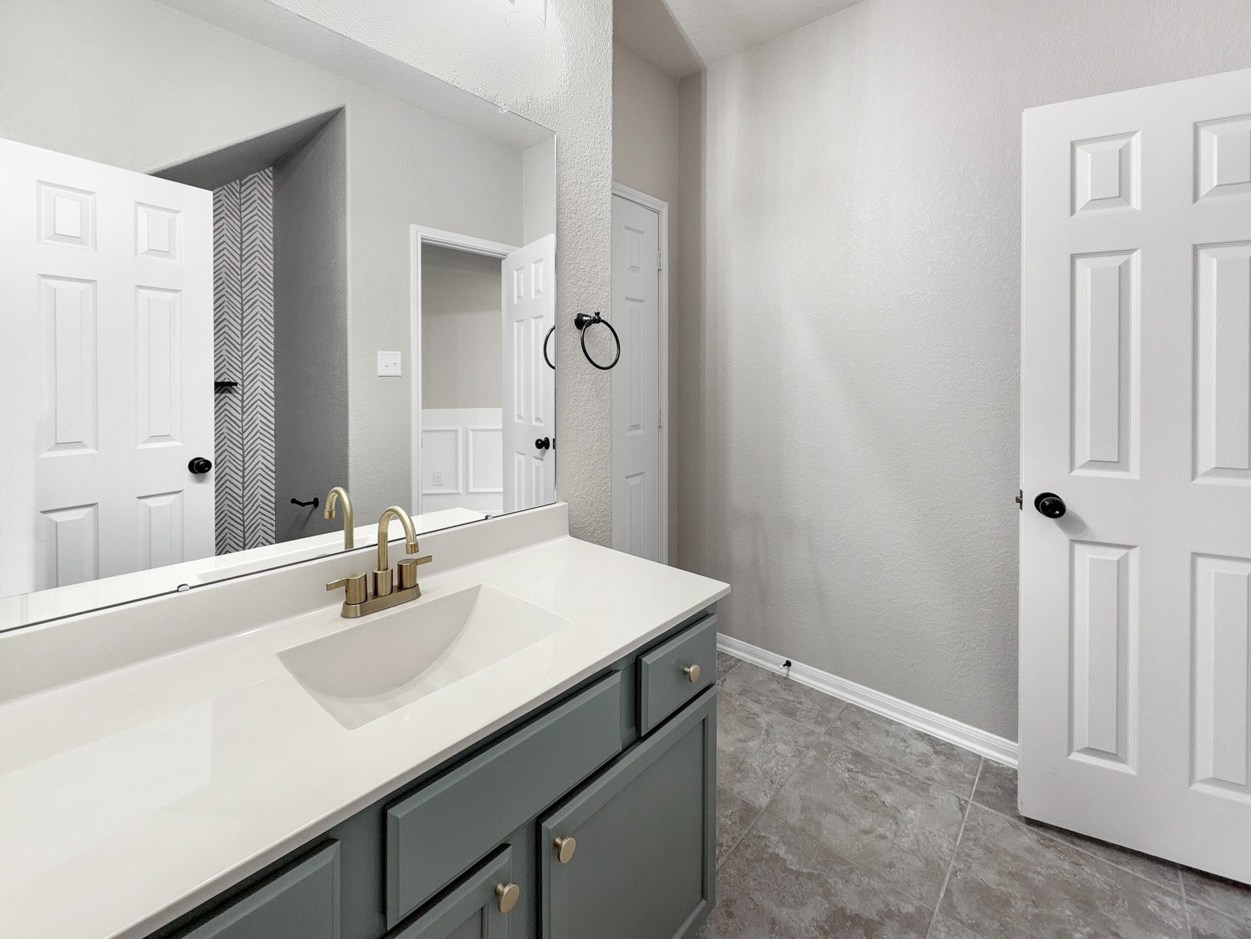 2269 Garden Square Path Spring, TX 77386 - Photo 9 of 18 a bathroom with a sink and a mirror