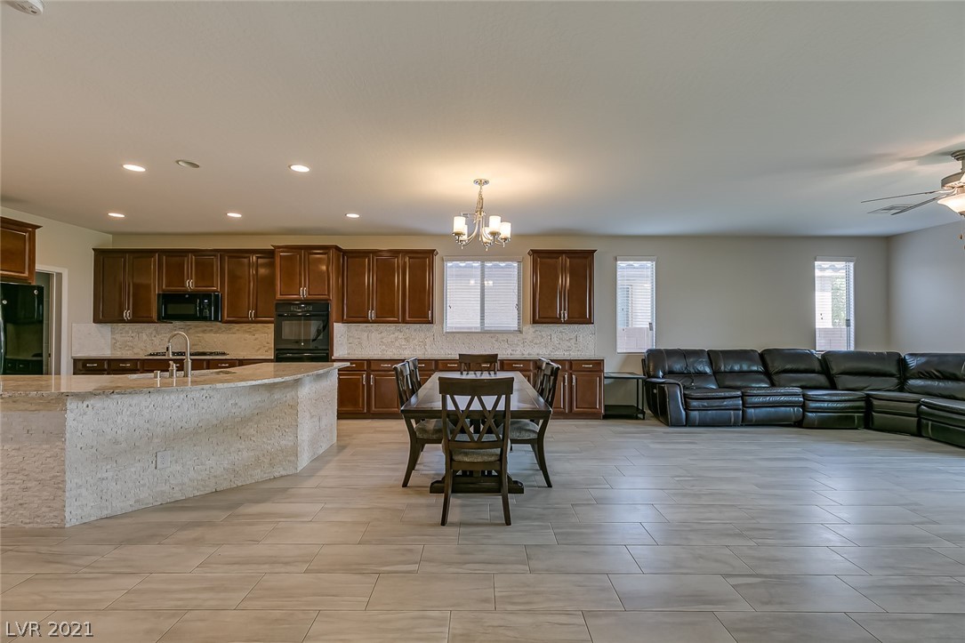 6250 Hambledon Hill Road Las Vegas, NV 89113 - Photo 13 of 48