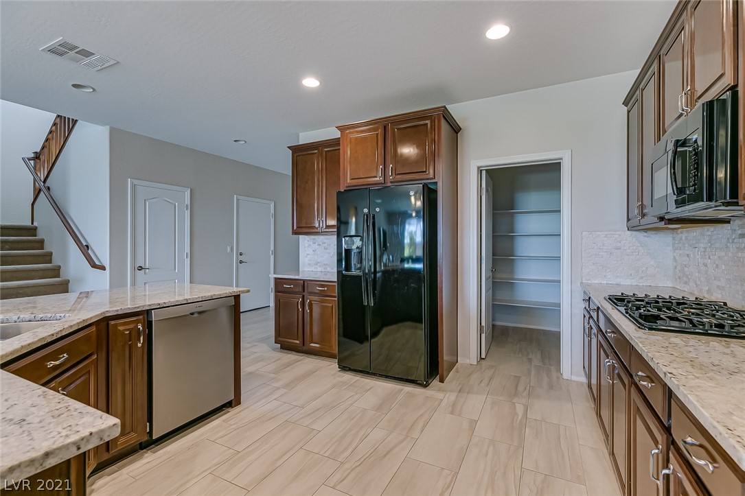 6250 Hambledon Hill Road Las Vegas, NV 89113 - Photo 9 of 48