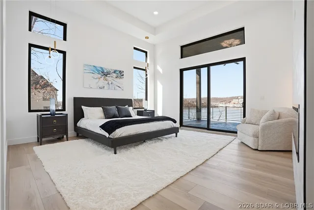 $2,749,990 | 957 Grand View Drive, Sunrise Beach, MO 65079