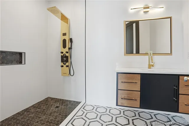 $2,749,990 | 957 Grand View Drive, Sunrise Beach, MO 65079