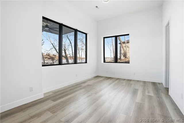 $2,749,990 | 957 Grand View Drive, Sunrise Beach, MO 65079