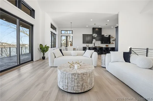 $2,749,990 | 957 Grand View Drive, Sunrise Beach, MO 65079