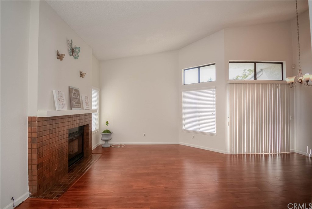 18 Town And Country Road, Unit 34 Phillips Ranch, CA 91766 - Photo 2 of 38