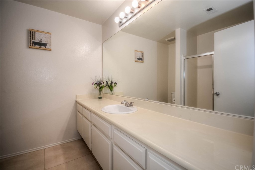 18 Town And Country Road, Unit 34 Phillips Ranch, CA 91766 - Photo 22 of 38