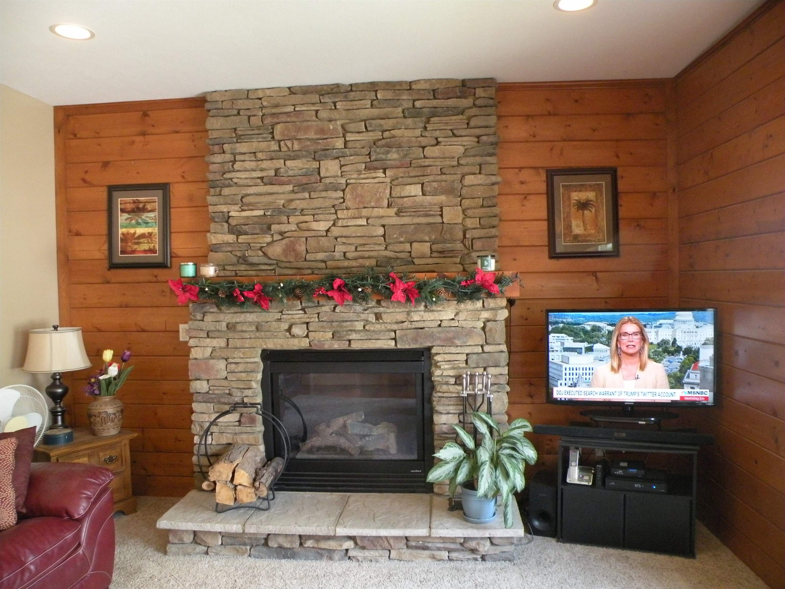 5375 Shipman Road Corunna, MI 48817 - Photo 5 of 37