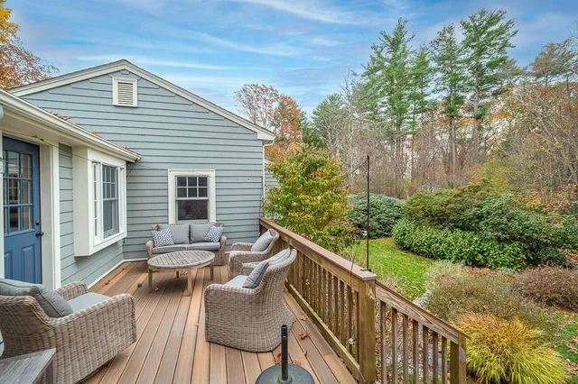 $1,099,000 | 80 Rock Maple Avenue, Hamilton, MA 01982