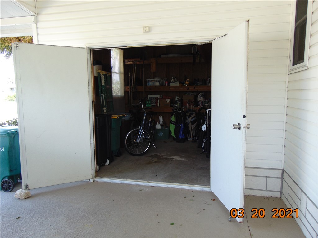 7615 Montauk Avenue, Unit R9 Micco, FL 32976 - Photo 4 of 36 an empty room with closet