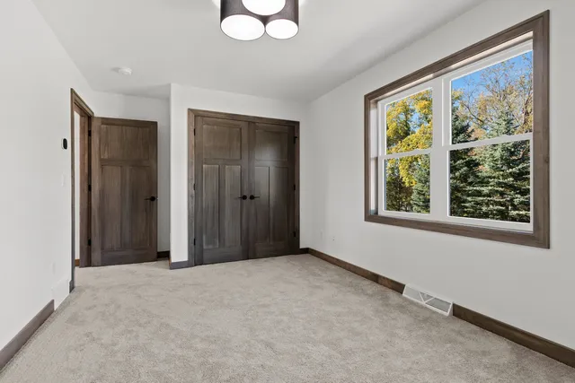 $597,000 | 3096 South Sandstone Court, Green Bay, WI 54313