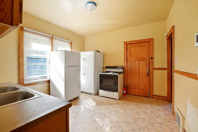 $157,000 | 2771 North 40th Street, Unit 2773, Milwaukee, WI 53210