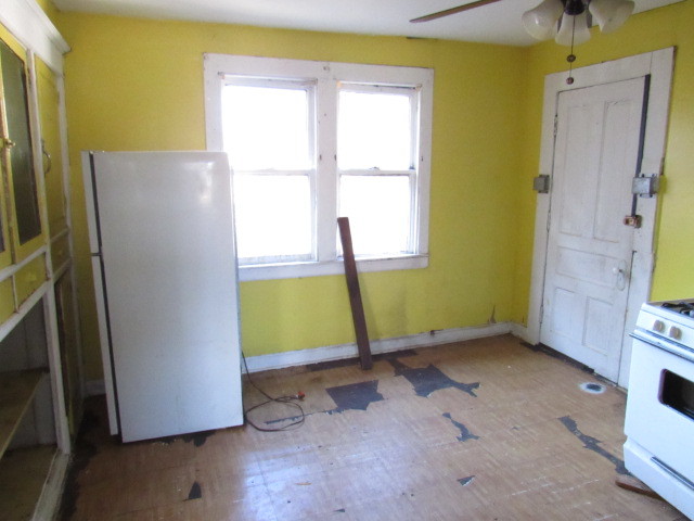 1752 West Cullerton Street Chicago, IL 60608 - Photo 28 of 31 a view of an empty room with a window and a fireplace