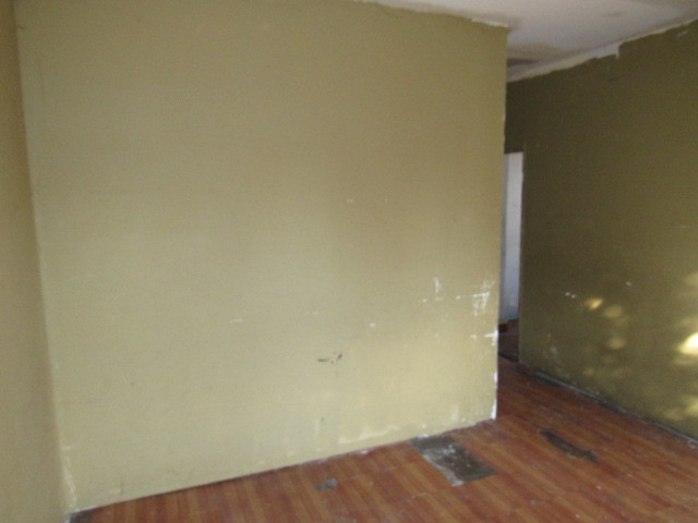 1752 West Cullerton Street Chicago, IL 60608 - Photo 10 of 31 an empty room