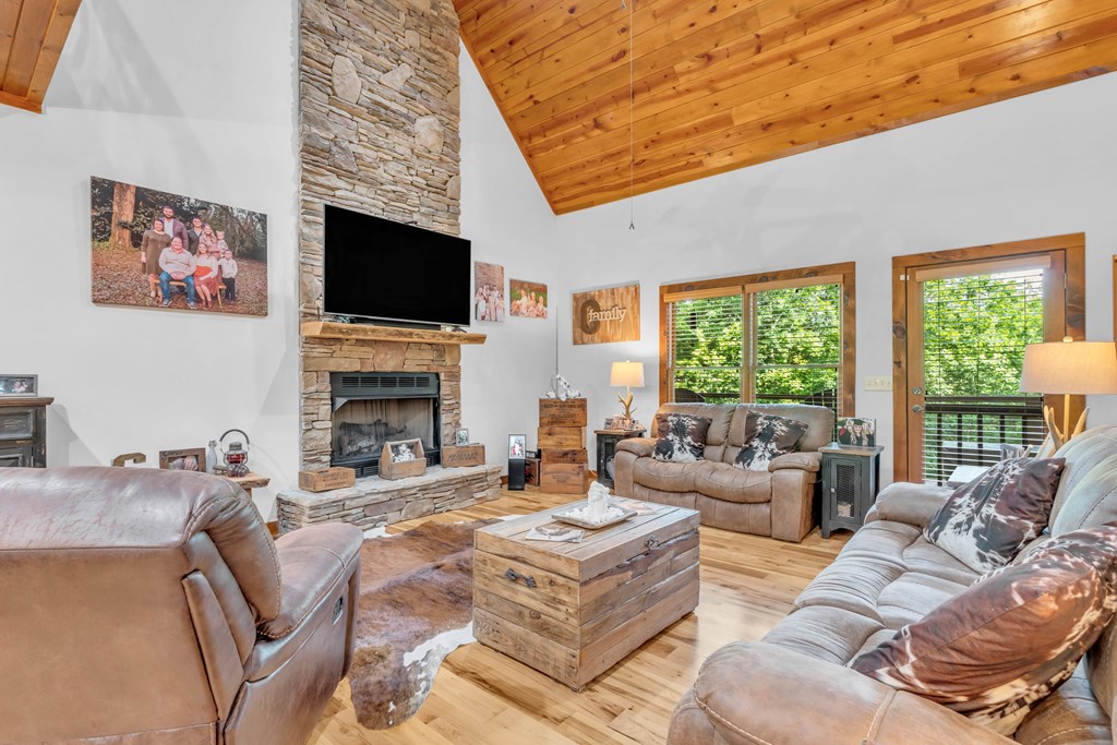 2357 Haven Heights Road Hiawassee, GA 30546 - Photo 4 of 46