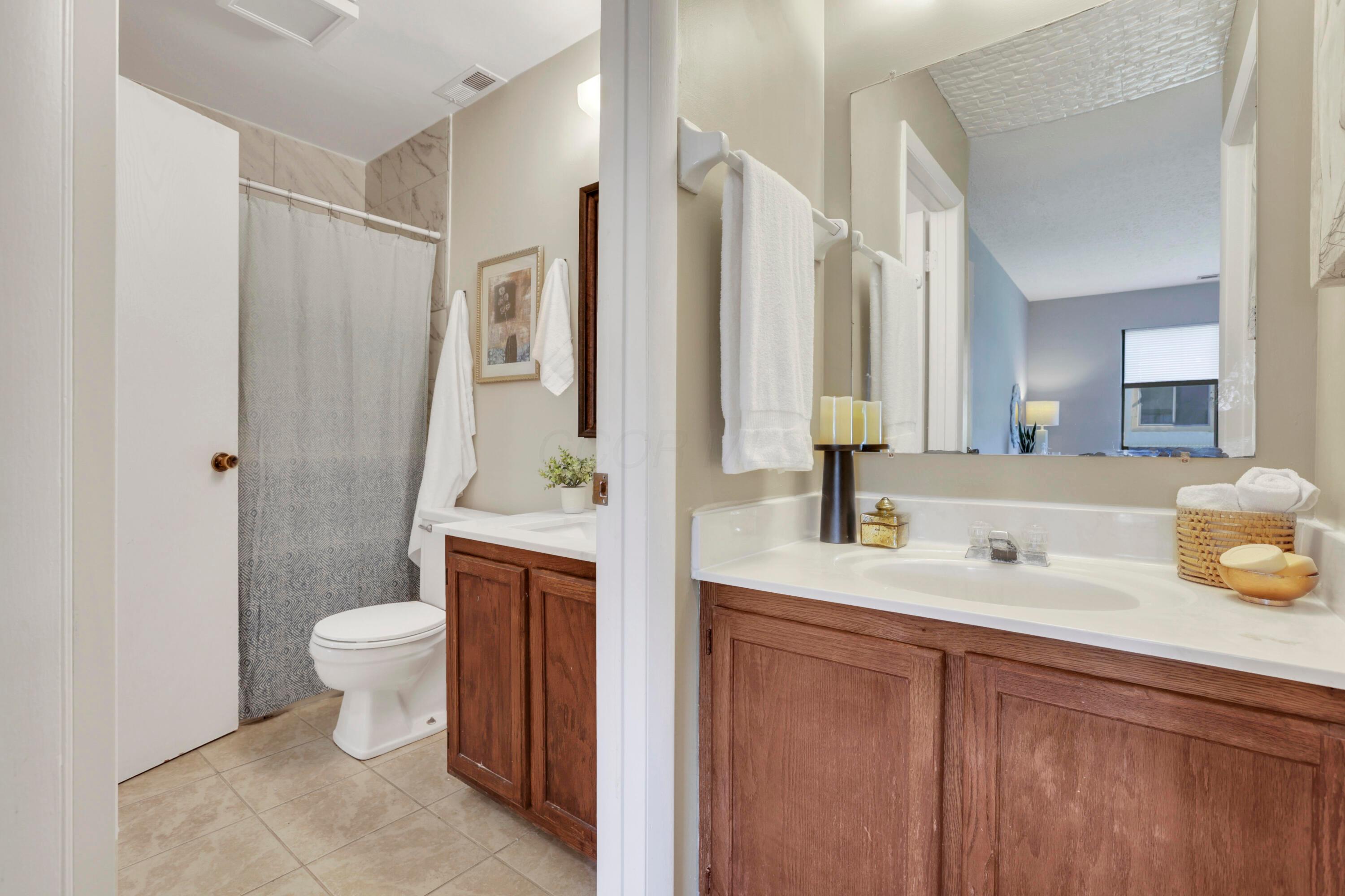 2269 Hedgerow Road, Unit 2269B Columbus, OH 43220 - Photo 13 of 23