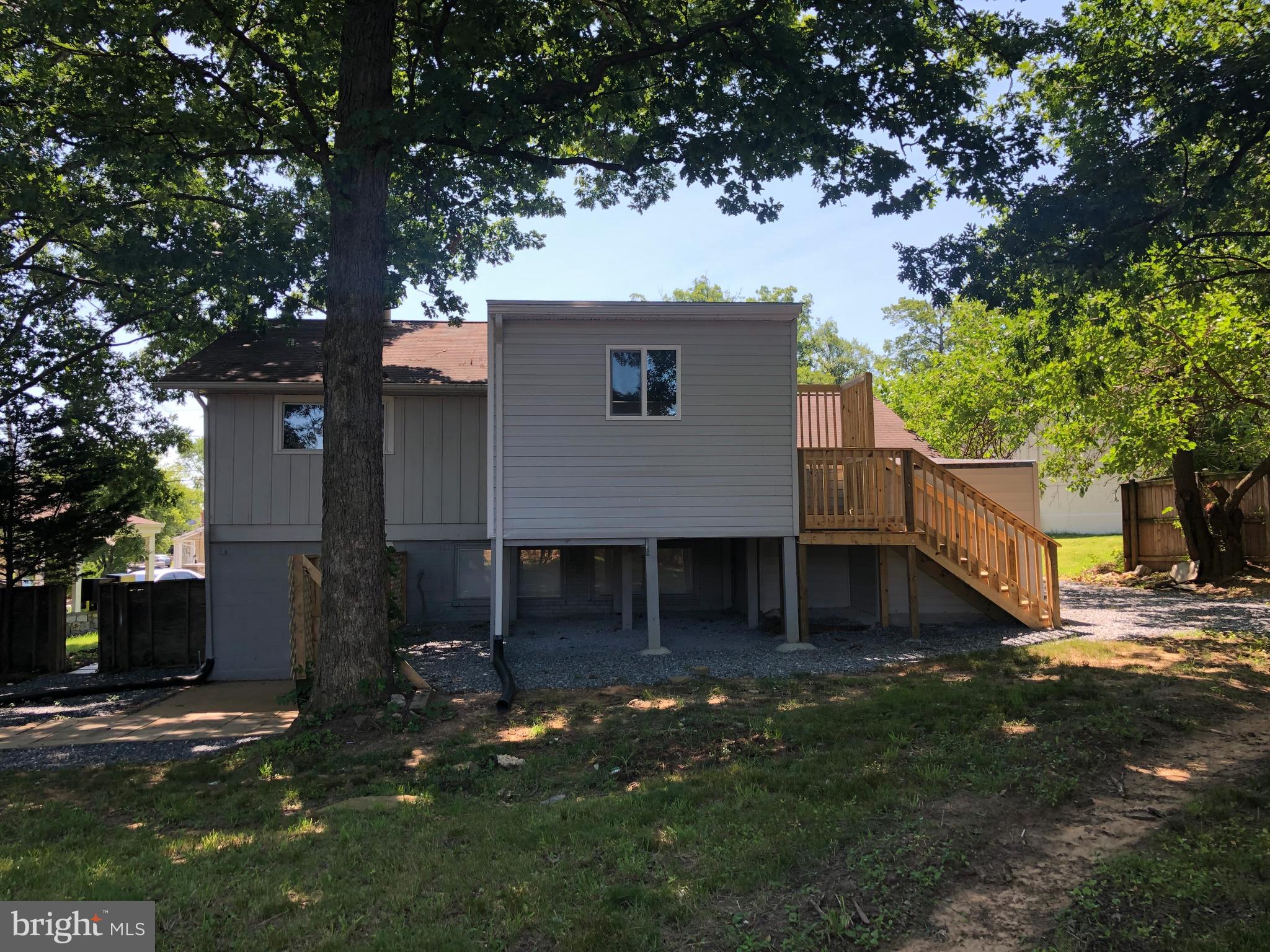 5628 Westgate Road Lanham, MD 20706 - Photo 2 of 26