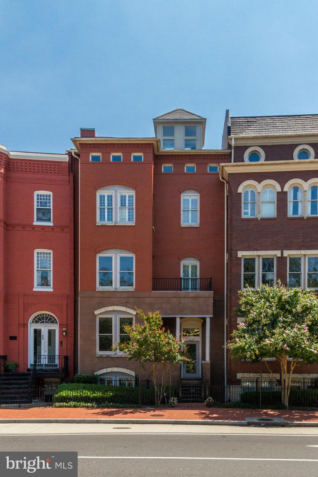 27 Logan Circle Northwest, Unit 1 Washington, DC 20005 - Photo 1 of 30 a front view of a building