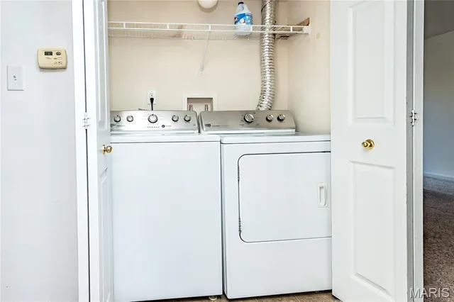 $149,000 | 1951 Greenpoint Drive, Unit 204, St. Louis, MO 63122