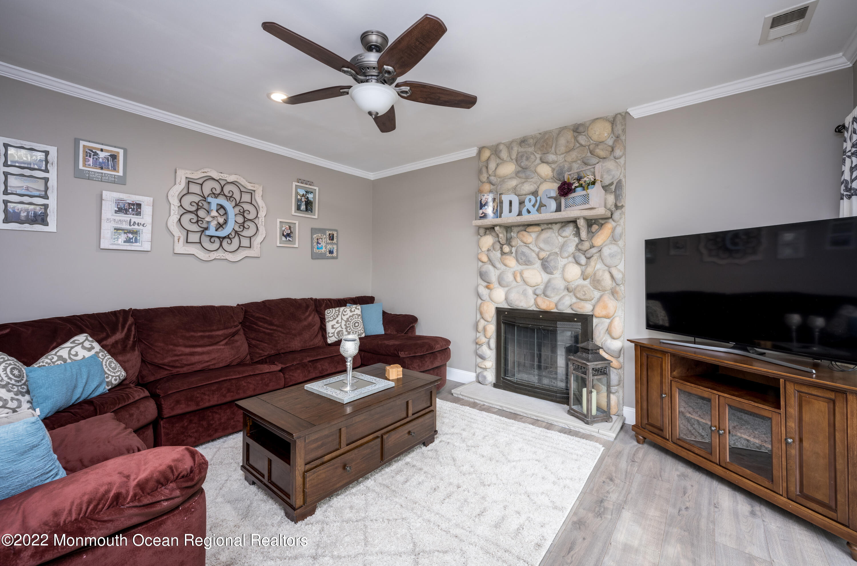 35 Metedeconk Road Howell, NJ 07731 - Photo 14 of 30 35 Metedeconk Rd (21 of 31)