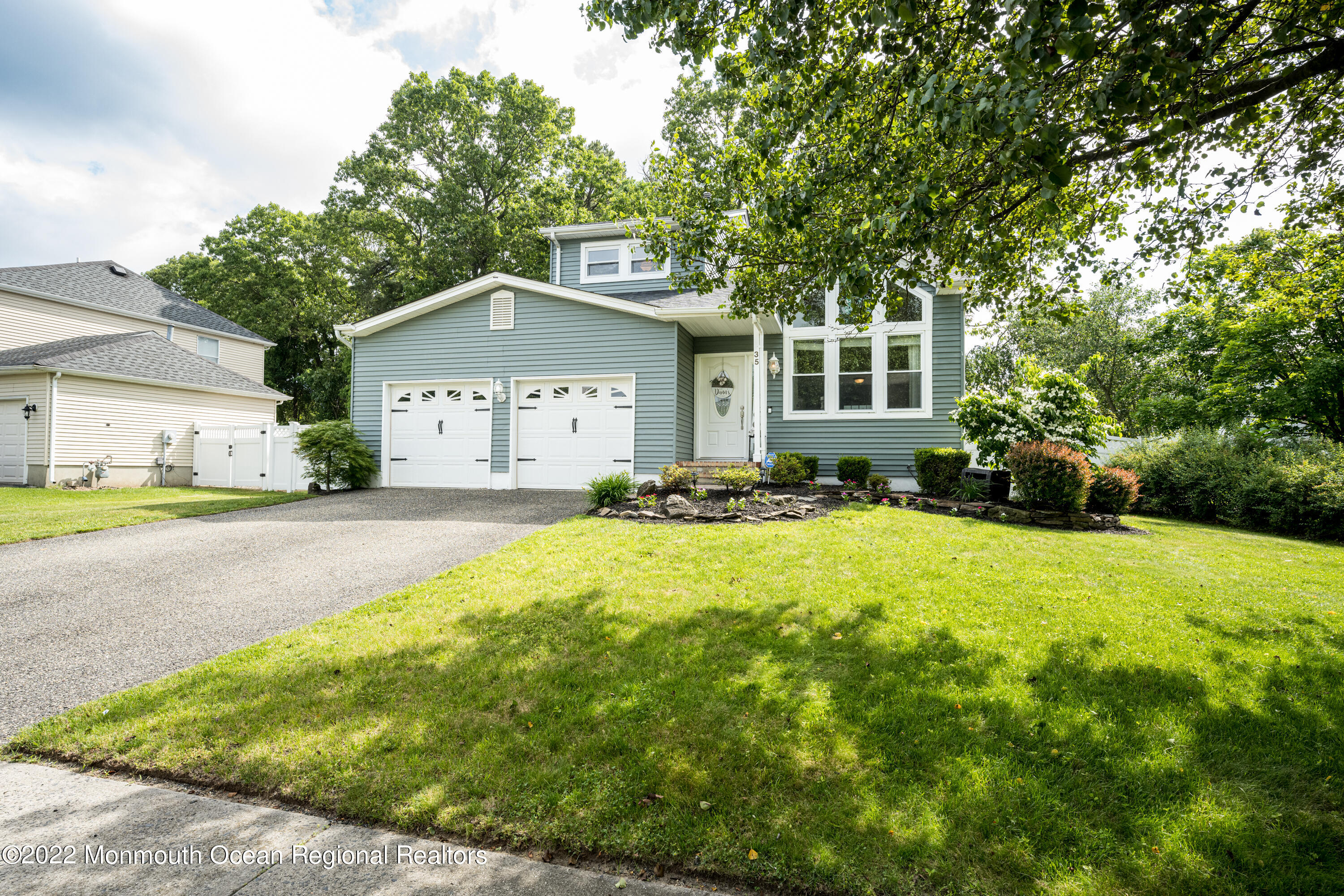 35 Metedeconk Road Howell, NJ 07731 - Photo 3 of 30 35 Metedeconk Rd (3 of 31)