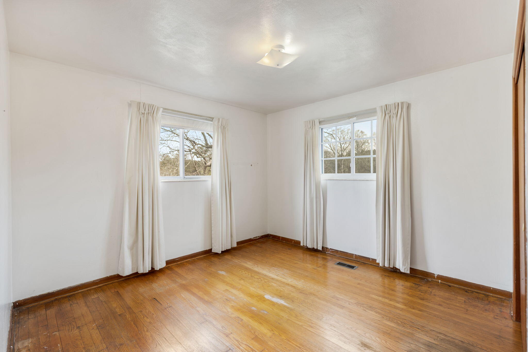 445 Ledford Road Northeast Cleveland, TN 37323 - Photo 17 of 26 17-web-or-mls-146A0442