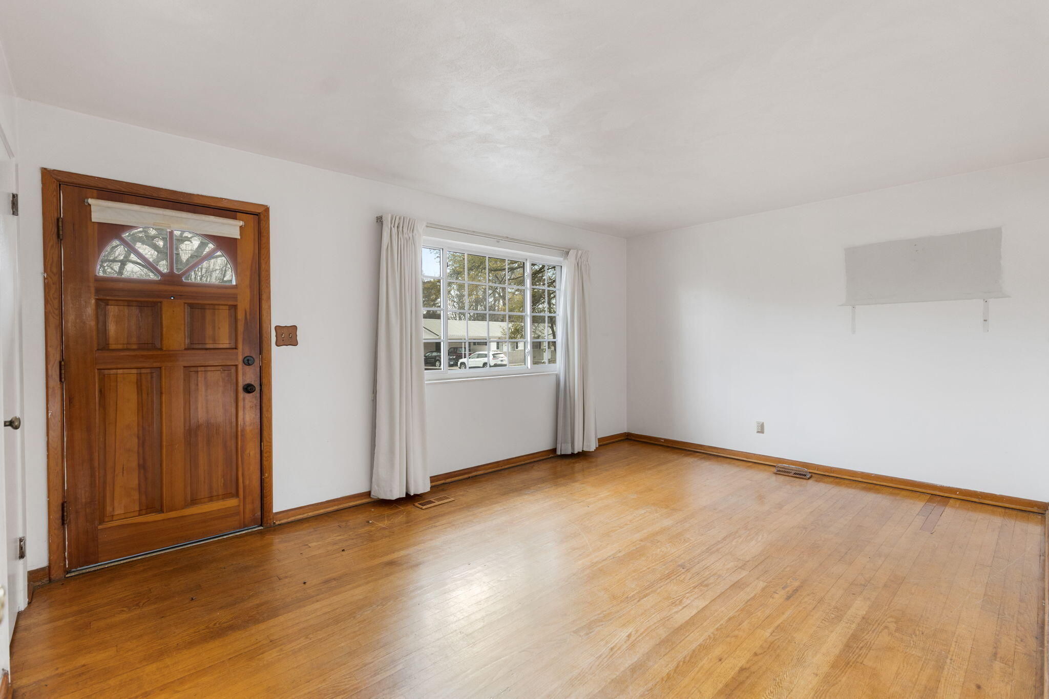 445 Ledford Road Northeast Cleveland, TN 37323 - Photo 6 of 26 6-web-or-mls-6