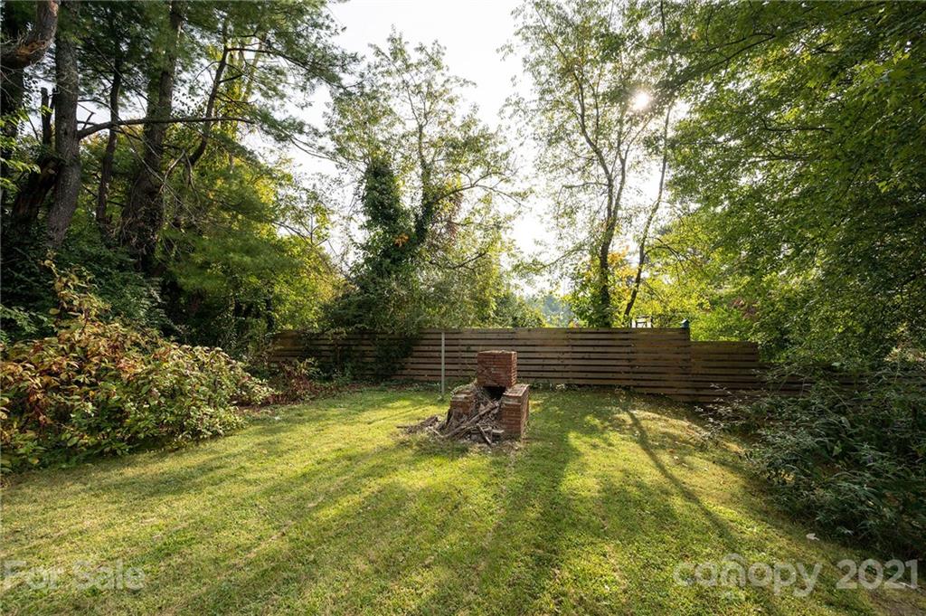 38 Reese Road Asheville, NC 28805 - Photo 31 of 33 Gallery Image 31