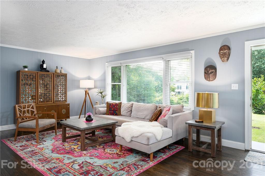 38 Reese Road Asheville, NC 28805 - Photo 5 of 33 Gallery Image 5