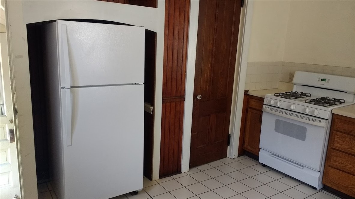 116 Field Street Rochester, NY 14620 - Photo 14 of 24