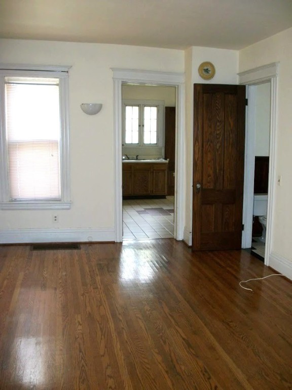 116 Field Street Rochester, NY 14620 - Photo 18 of 24