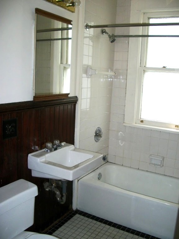 116 Field Street Rochester, NY 14620 - Photo 7 of 24