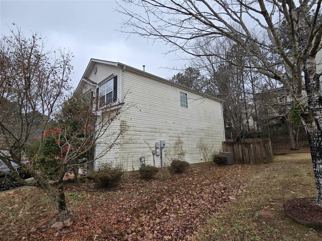 1558 Silver Ridge Drive Southwest Austell, GA 30106 - Photo 4 of 24 a view of a house with a yard
