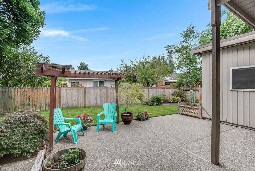 3635 Northeast 10th Lane Renton, WA 98056 - Photo 22 of 23