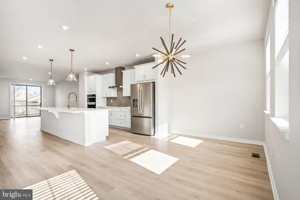 $5,000 | 6232 Folly Lane, Alexandria, VA 22315