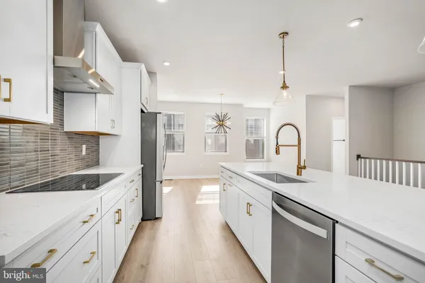 $5,000 | 6232 Folly Lane, Alexandria, VA 22315
