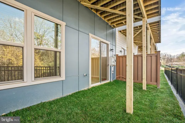 $5,000 | 6232 Folly Lane, Alexandria, VA 22315