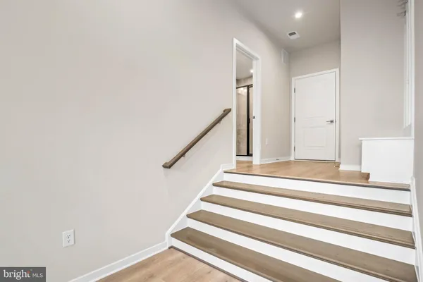 $5,000 | 6232 Folly Lane, Alexandria, VA 22315