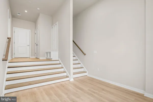 $5,000 | 6232 Folly Lane, Alexandria, VA 22315