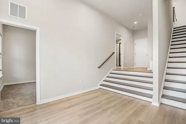 $5,000 | 6232 Folly Lane, Alexandria, VA 22315