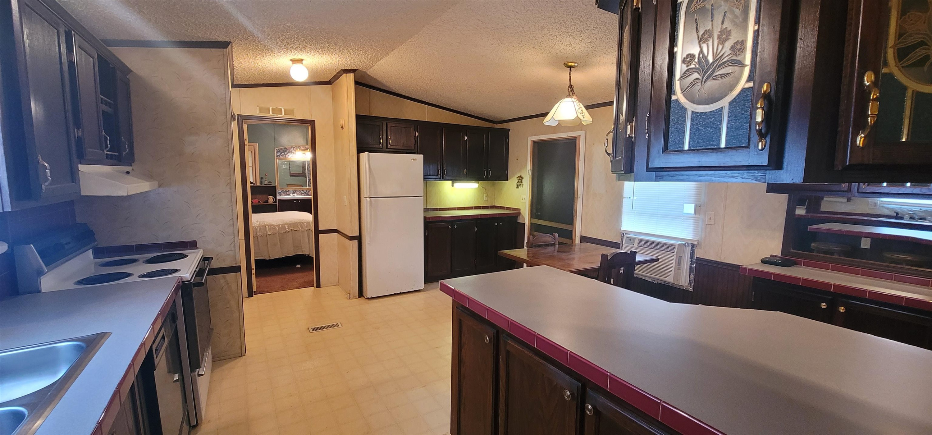 383 Hughes Road East Jackson, TN 38305 - Photo 9 of 21 Photo 9