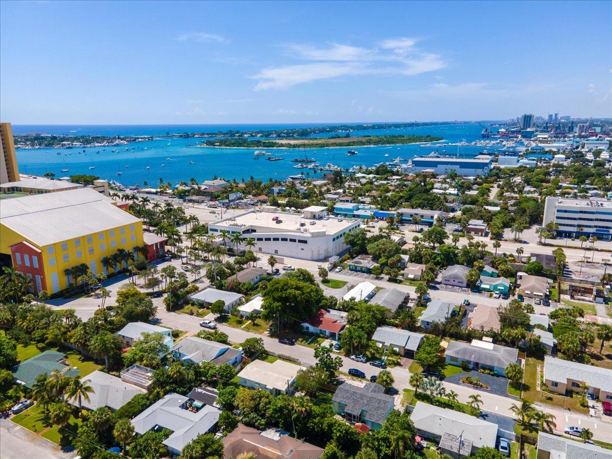 200 East 28th Street Riviera Beach, FL 33404 - Photo 20 of 22 an aerial view of a city