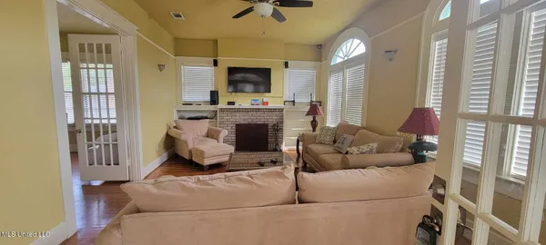 $2,500 | 133 Hopkins Boulevard, Unit A, Biloxi, MS 39530