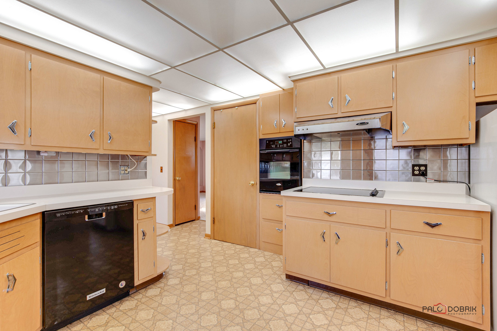 4048 Rudd Court Gurnee, IL 60031 - Photo 12 of 36