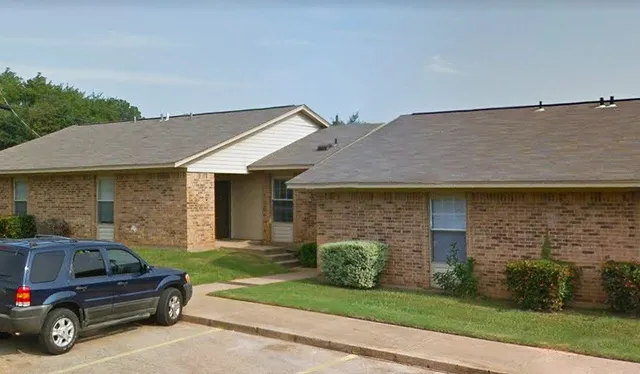 $616 | 1302 Jacksonville Drive, Jacksonville, TX 75766