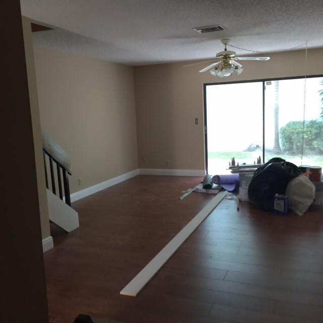2131 East Sample Road, Unit 3612 Lighthouse Point, FL 33064 - Photo 3 of 10 Living Room