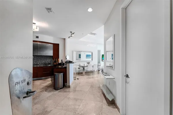 $6,900 | 18101 Collins Avenue, Unit 5108, Sunny Isles Beach, FL 33160