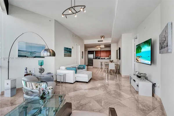 $6,900 | 18101 Collins Avenue, Unit 5108, Sunny Isles Beach, FL 33160