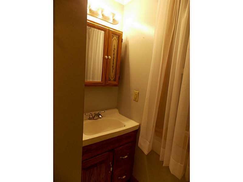 431 Blackhawk Road Beaver Falls, PA 15010 - Photo 14 of 23 Full Bath.
