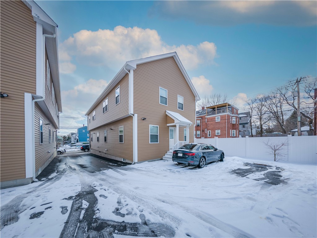 74 Pitman Street Providence, RI 02906 - Photo 2 of 18