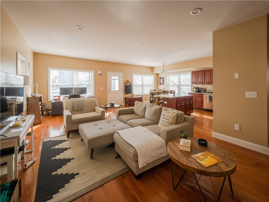 74 Pitman Street Providence, RI 02906 - Photo 6 of 18