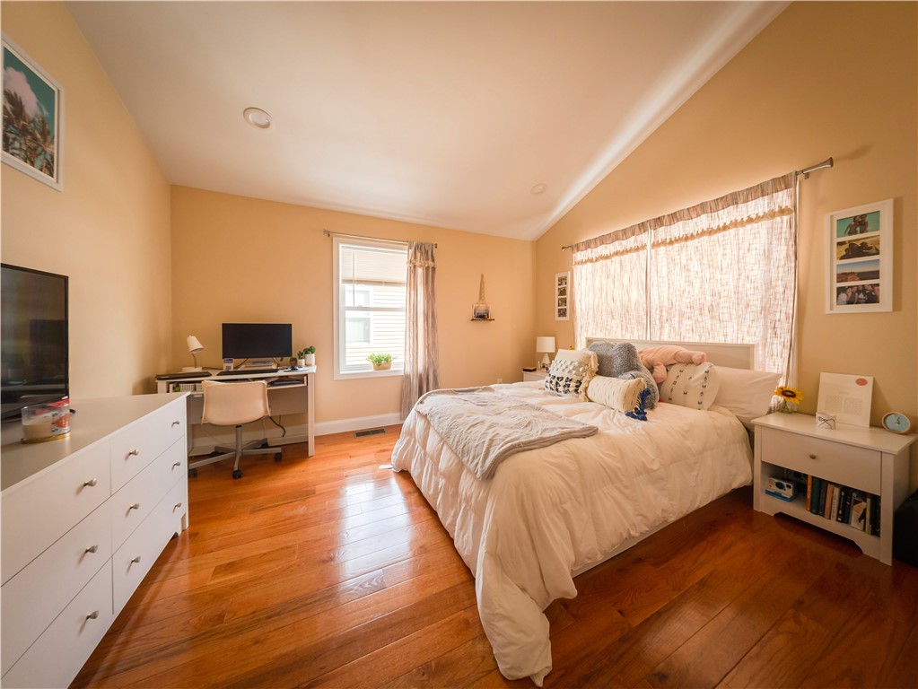 74 Pitman Street Providence, RI 02906 - Photo 7 of 18